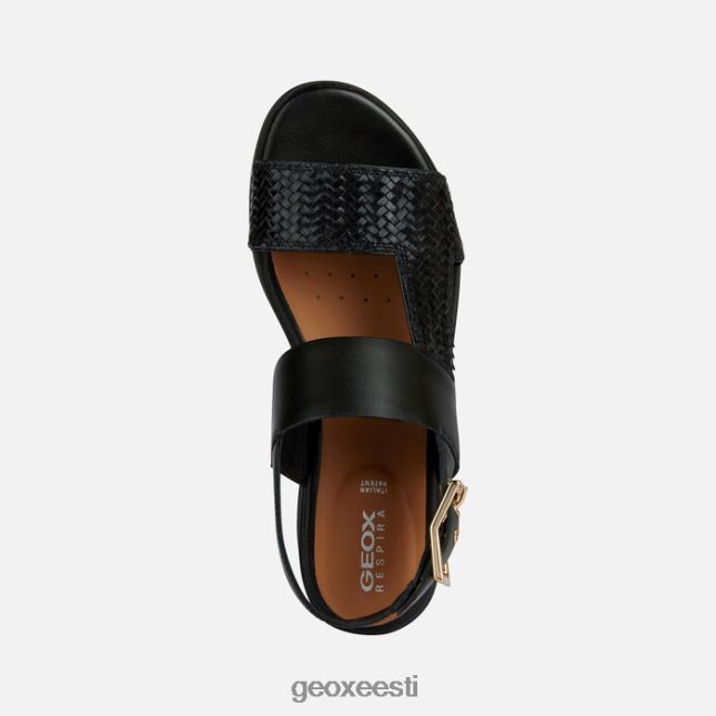 must ZZ2TH2304 Geox laudara naine