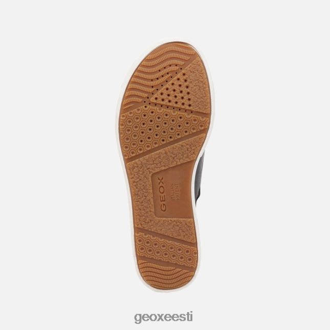 must ZZ2TH2353 Geox laudara naine
