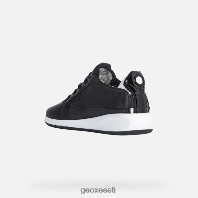 must ZZ2TH2214 Geox aerantis naine