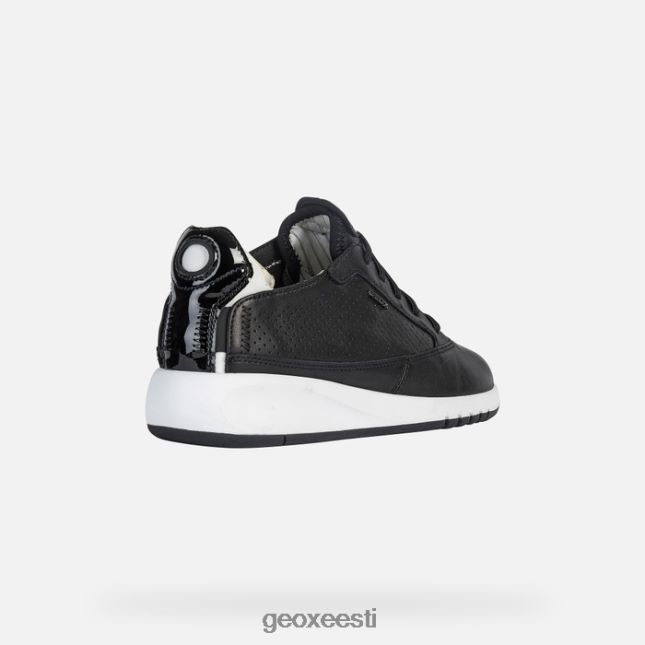 must ZZ2TH2214 Geox aerantis naine