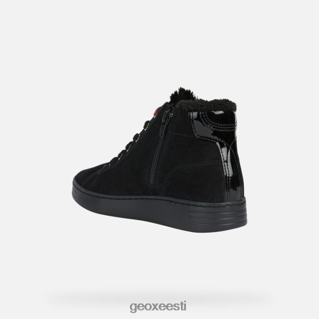 must ZZ2TH2233 Geox lauressa naine