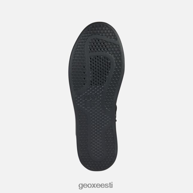 must ZZ2TH2233 Geox lauressa naine